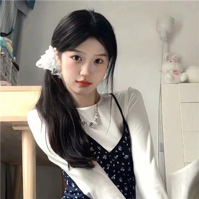 系统逼我做皇后第五季 高清封面